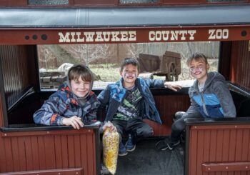 MILWAUKEE ZOO’S EGG DAY